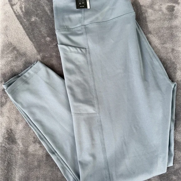 Women’s Victoria’s Secret VSX Essential High Rise Leggings - NWT Size Large - Picture 2 of 6